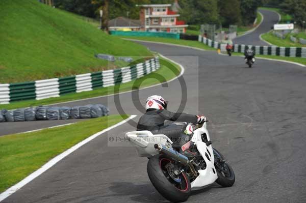 Motorcycle action photographs;Trackday digital images;cadwell;cadwell park photographs;event digital images;eventdigitalimages;motor racing louth lincolnshire;no limits trackday;peter wileman photography;trackday;trackday photos
