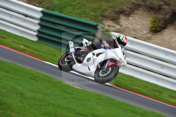 Motorcycle action photographs;Trackday digital images;cadwell;cadwell park photographs;event digital images;eventdigitalimages;motor racing louth lincolnshire;no limits trackday;peter wileman photography;trackday;trackday photos