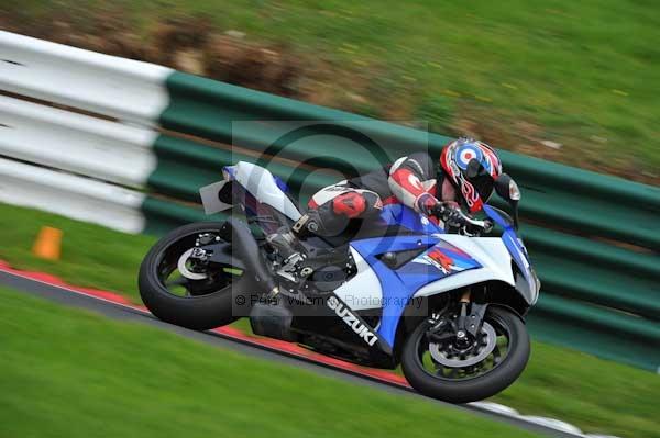 Motorcycle action photographs;Trackday digital images;cadwell;cadwell park photographs;event digital images;eventdigitalimages;motor racing louth lincolnshire;no limits trackday;peter wileman photography;trackday;trackday photos