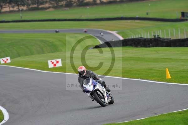 Motorcycle action photographs;Trackday digital images;cadwell;cadwell park photographs;event digital images;eventdigitalimages;motor racing louth lincolnshire;no limits trackday;peter wileman photography;trackday;trackday photos