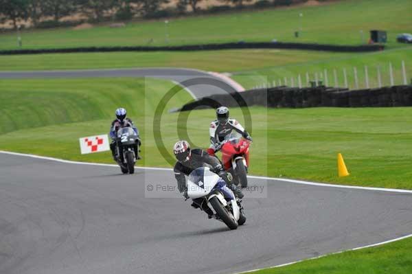 Motorcycle action photographs;Trackday digital images;cadwell;cadwell park photographs;event digital images;eventdigitalimages;motor racing louth lincolnshire;no limits trackday;peter wileman photography;trackday;trackday photos