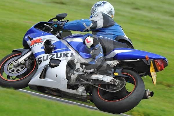 Motorcycle action photographs;Trackday digital images;cadwell;cadwell park photographs;event digital images;eventdigitalimages;motor racing louth lincolnshire;no limits trackday;peter wileman photography;trackday;trackday photos