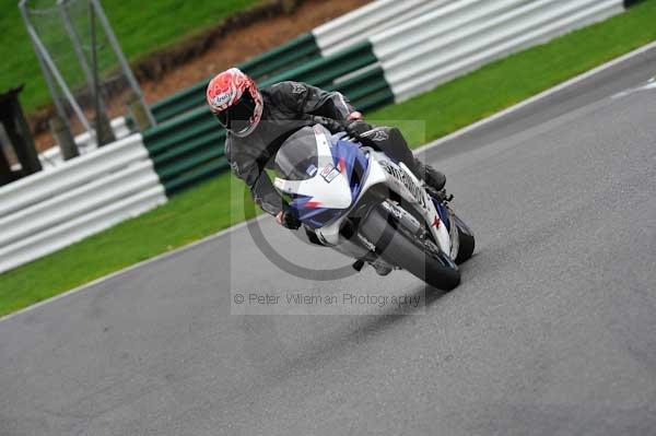 Motorcycle action photographs;Trackday digital images;cadwell;cadwell park photographs;event digital images;eventdigitalimages;motor racing louth lincolnshire;no limits trackday;peter wileman photography;trackday;trackday photos