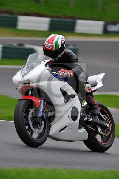 Motorcycle action photographs;Trackday digital images;cadwell;cadwell park photographs;event digital images;eventdigitalimages;motor racing louth lincolnshire;no limits trackday;peter wileman photography;trackday;trackday photos