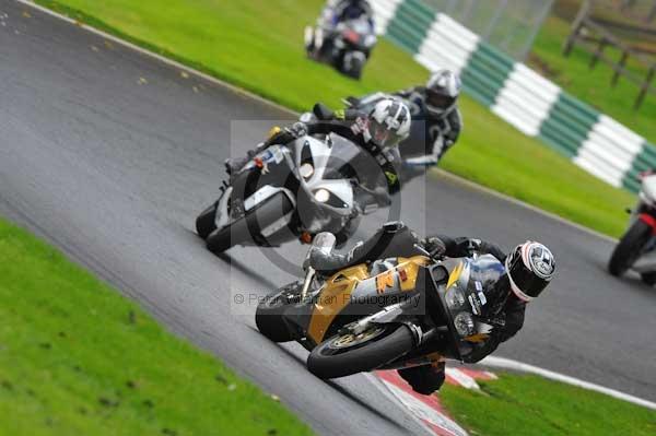 Motorcycle action photographs;Trackday digital images;cadwell;cadwell park photographs;event digital images;eventdigitalimages;motor racing louth lincolnshire;no limits trackday;peter wileman photography;trackday;trackday photos