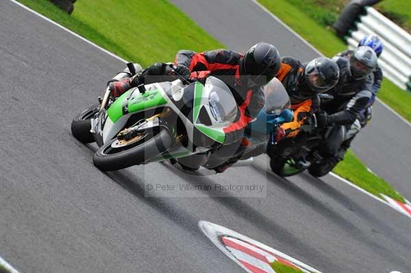 Motorcycle action photographs;Trackday digital images;cadwell;cadwell park photographs;event digital images;eventdigitalimages;motor racing louth lincolnshire;no limits trackday;peter wileman photography;trackday;trackday photos