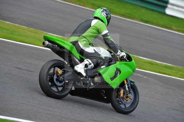 Motorcycle action photographs;Trackday digital images;cadwell;cadwell park photographs;event digital images;eventdigitalimages;motor racing louth lincolnshire;no limits trackday;peter wileman photography;trackday;trackday photos