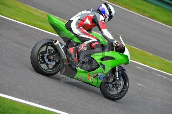 Motorcycle action photographs;Trackday digital images;cadwell;cadwell park photographs;event digital images;eventdigitalimages;motor racing louth lincolnshire;no limits trackday;peter wileman photography;trackday;trackday photos
