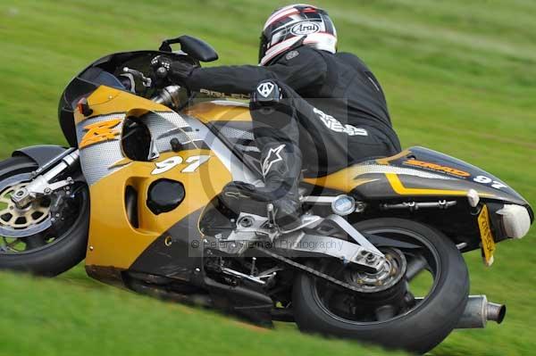 Motorcycle action photographs;Trackday digital images;cadwell;cadwell park photographs;event digital images;eventdigitalimages;motor racing louth lincolnshire;no limits trackday;peter wileman photography;trackday;trackday photos