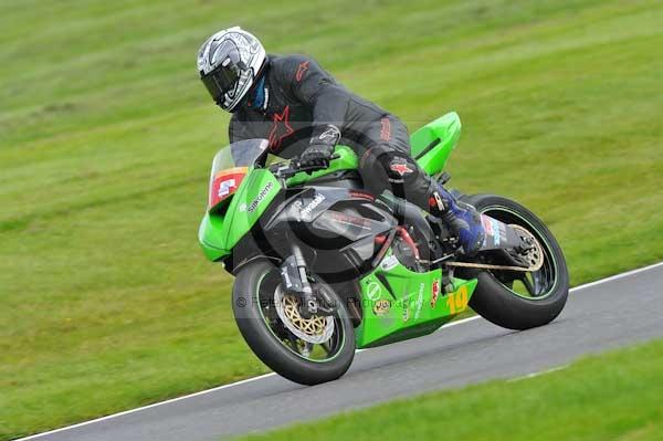 Motorcycle action photographs;Trackday digital images;cadwell;cadwell park photographs;event digital images;eventdigitalimages;motor racing louth lincolnshire;no limits trackday;peter wileman photography;trackday;trackday photos