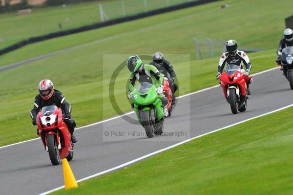 Motorcycle action photographs;Trackday digital images;cadwell;cadwell park photographs;event digital images;eventdigitalimages;motor racing louth lincolnshire;no limits trackday;peter wileman photography;trackday;trackday photos