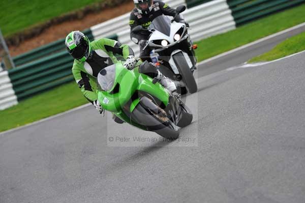 Motorcycle action photographs;Trackday digital images;cadwell;cadwell park photographs;event digital images;eventdigitalimages;motor racing louth lincolnshire;no limits trackday;peter wileman photography;trackday;trackday photos