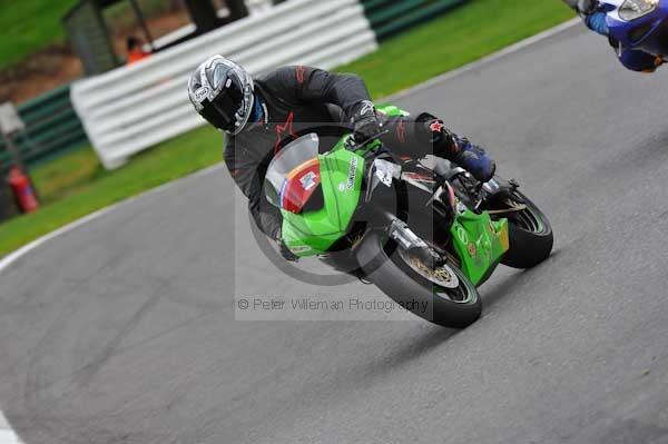 Motorcycle action photographs;Trackday digital images;cadwell;cadwell park photographs;event digital images;eventdigitalimages;motor racing louth lincolnshire;no limits trackday;peter wileman photography;trackday;trackday photos