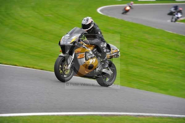 Motorcycle action photographs;Trackday digital images;cadwell;cadwell park photographs;event digital images;eventdigitalimages;motor racing louth lincolnshire;no limits trackday;peter wileman photography;trackday;trackday photos