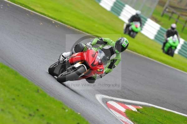 Motorcycle action photographs;Trackday digital images;cadwell;cadwell park photographs;event digital images;eventdigitalimages;motor racing louth lincolnshire;no limits trackday;peter wileman photography;trackday;trackday photos