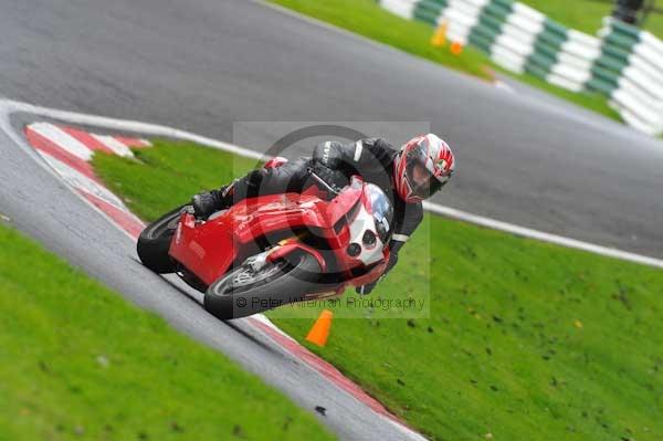 Motorcycle action photographs;Trackday digital images;cadwell;cadwell park photographs;event digital images;eventdigitalimages;motor racing louth lincolnshire;no limits trackday;peter wileman photography;trackday;trackday photos