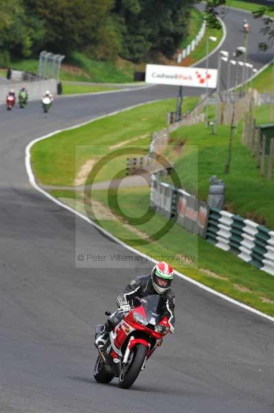 Motorcycle action photographs;Trackday digital images;cadwell;cadwell park photographs;event digital images;eventdigitalimages;motor racing louth lincolnshire;no limits trackday;peter wileman photography;trackday;trackday photos