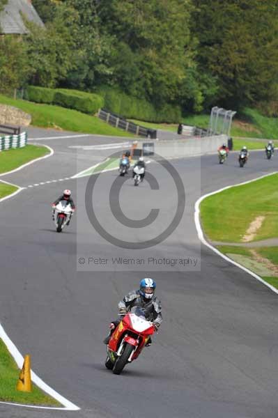 Motorcycle action photographs;Trackday digital images;cadwell;cadwell park photographs;event digital images;eventdigitalimages;motor racing louth lincolnshire;no limits trackday;peter wileman photography;trackday;trackday photos