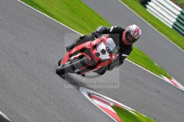 Motorcycle action photographs;Trackday digital images;cadwell;cadwell park photographs;event digital images;eventdigitalimages;motor racing louth lincolnshire;no limits trackday;peter wileman photography;trackday;trackday photos
