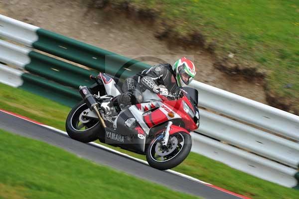 Motorcycle action photographs;Trackday digital images;cadwell;cadwell park photographs;event digital images;eventdigitalimages;motor racing louth lincolnshire;no limits trackday;peter wileman photography;trackday;trackday photos