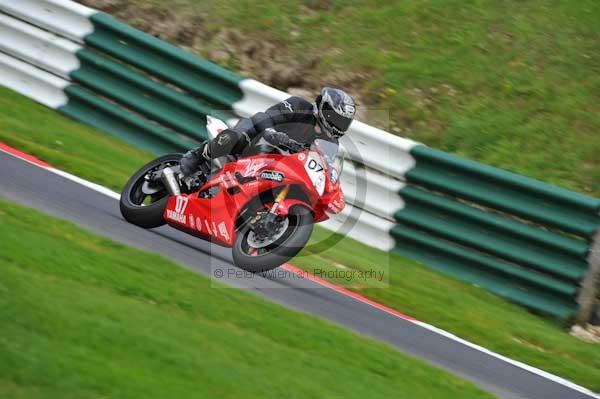 Motorcycle action photographs;Trackday digital images;cadwell;cadwell park photographs;event digital images;eventdigitalimages;motor racing louth lincolnshire;no limits trackday;peter wileman photography;trackday;trackday photos