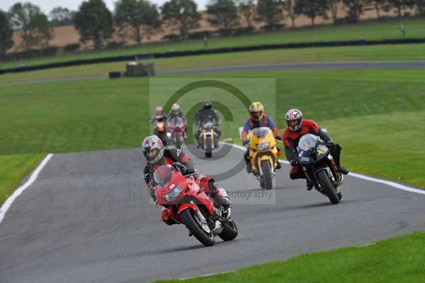 Motorcycle action photographs;Trackday digital images;cadwell;cadwell park photographs;event digital images;eventdigitalimages;motor racing louth lincolnshire;no limits trackday;peter wileman photography;trackday;trackday photos