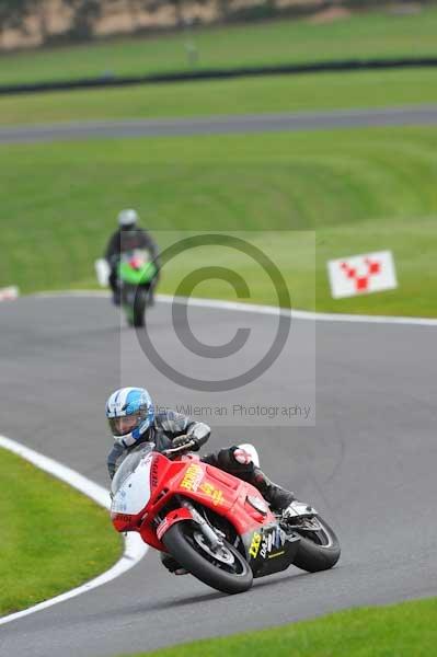 Motorcycle action photographs;Trackday digital images;cadwell;cadwell park photographs;event digital images;eventdigitalimages;motor racing louth lincolnshire;no limits trackday;peter wileman photography;trackday;trackday photos