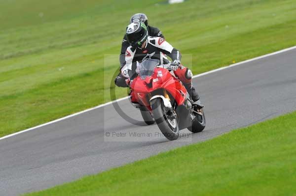 Motorcycle action photographs;Trackday digital images;cadwell;cadwell park photographs;event digital images;eventdigitalimages;motor racing louth lincolnshire;no limits trackday;peter wileman photography;trackday;trackday photos