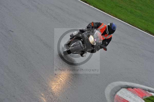 Motorcycle action photographs;Trackday digital images;cadwell;cadwell park photographs;event digital images;eventdigitalimages;hopp rider training;motor racing louth lincolnshire;peter wileman photography;trackday;trackday photos