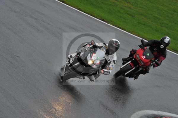Motorcycle action photographs;Trackday digital images;cadwell;cadwell park photographs;event digital images;eventdigitalimages;hopp rider training;motor racing louth lincolnshire;peter wileman photography;trackday;trackday photos
