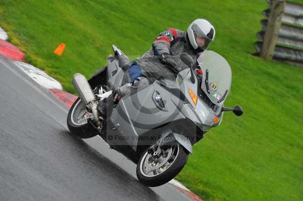 Motorcycle action photographs;Trackday digital images;cadwell;cadwell park photographs;event digital images;eventdigitalimages;hopp rider training;motor racing louth lincolnshire;peter wileman photography;trackday;trackday photos