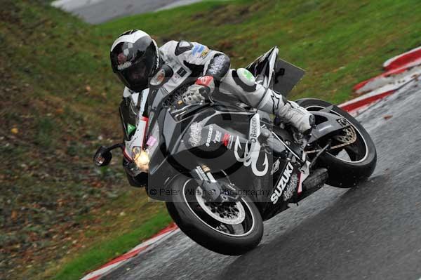 Motorcycle action photographs;Trackday digital images;cadwell;cadwell park photographs;event digital images;eventdigitalimages;hopp rider training;motor racing louth lincolnshire;peter wileman photography;trackday;trackday photos