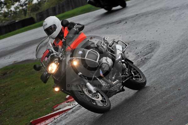 Motorcycle action photographs;Trackday digital images;cadwell;cadwell park photographs;event digital images;eventdigitalimages;hopp rider training;motor racing louth lincolnshire;peter wileman photography;trackday;trackday photos