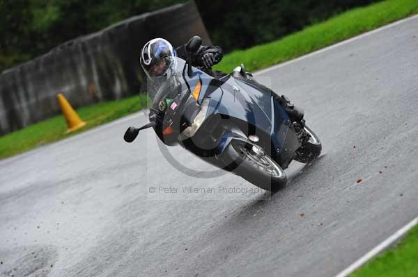 Motorcycle action photographs;Trackday digital images;cadwell;cadwell park photographs;event digital images;eventdigitalimages;hopp rider training;motor racing louth lincolnshire;peter wileman photography;trackday;trackday photos