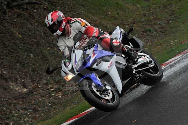 Motorcycle action photographs;Trackday digital images;cadwell;cadwell park photographs;event digital images;eventdigitalimages;hopp rider training;motor racing louth lincolnshire;peter wileman photography;trackday;trackday photos