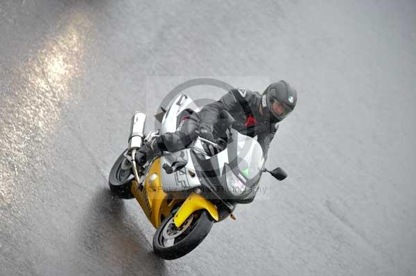Motorcycle action photographs;Trackday digital images;cadwell;cadwell park photographs;event digital images;eventdigitalimages;hopp rider training;motor racing louth lincolnshire;peter wileman photography;trackday;trackday photos