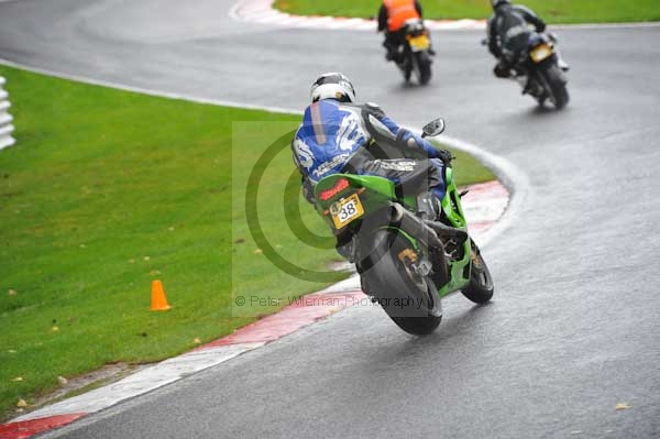 Motorcycle action photographs;Trackday digital images;cadwell;cadwell park photographs;event digital images;eventdigitalimages;hopp rider training;motor racing louth lincolnshire;peter wileman photography;trackday;trackday photos