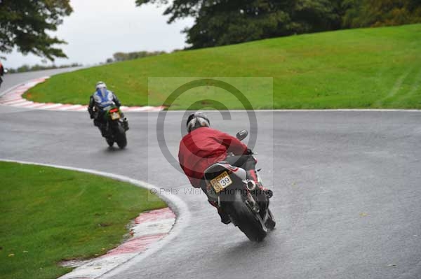 Motorcycle action photographs;Trackday digital images;cadwell;cadwell park photographs;event digital images;eventdigitalimages;hopp rider training;motor racing louth lincolnshire;peter wileman photography;trackday;trackday photos