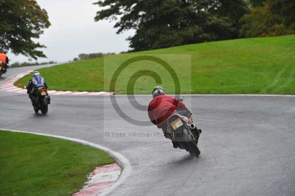 Motorcycle action photographs;Trackday digital images;cadwell;cadwell park photographs;event digital images;eventdigitalimages;hopp rider training;motor racing louth lincolnshire;peter wileman photography;trackday;trackday photos