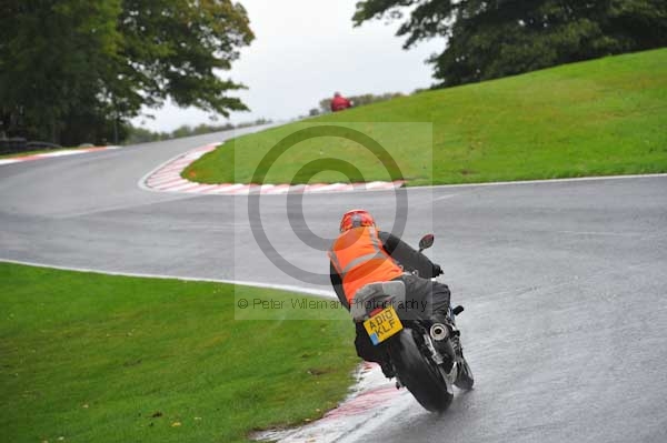 Motorcycle action photographs;Trackday digital images;cadwell;cadwell park photographs;event digital images;eventdigitalimages;hopp rider training;motor racing louth lincolnshire;peter wileman photography;trackday;trackday photos