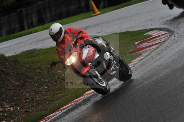 Motorcycle action photographs;Trackday digital images;cadwell;cadwell park photographs;event digital images;eventdigitalimages;hopp rider training;motor racing louth lincolnshire;peter wileman photography;trackday;trackday photos