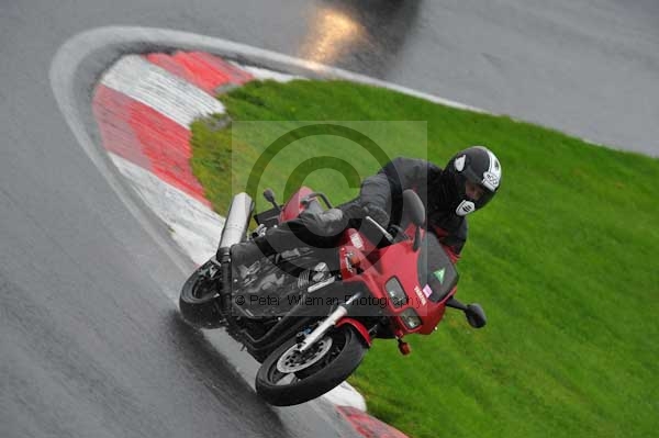 Motorcycle action photographs;Trackday digital images;cadwell;cadwell park photographs;event digital images;eventdigitalimages;hopp rider training;motor racing louth lincolnshire;peter wileman photography;trackday;trackday photos