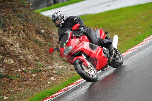 Motorcycle action photographs;Trackday digital images;cadwell;cadwell park photographs;event digital images;eventdigitalimages;hopp rider training;motor racing louth lincolnshire;peter wileman photography;trackday;trackday photos