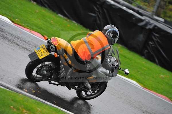 Motorcycle action photographs;Trackday digital images;cadwell;cadwell park photographs;event digital images;eventdigitalimages;hopp rider training;motor racing louth lincolnshire;peter wileman photography;trackday;trackday photos