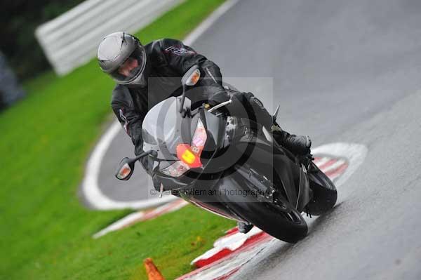 Motorcycle action photographs;Trackday digital images;cadwell;cadwell park photographs;event digital images;eventdigitalimages;hopp rider training;motor racing louth lincolnshire;peter wileman photography;trackday;trackday photos