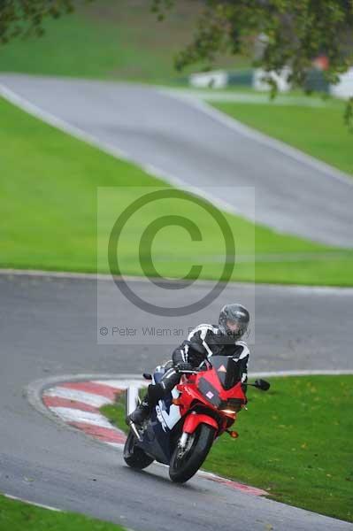 Motorcycle action photographs;Trackday digital images;cadwell;cadwell park photographs;event digital images;eventdigitalimages;hopp rider training;motor racing louth lincolnshire;peter wileman photography;trackday;trackday photos