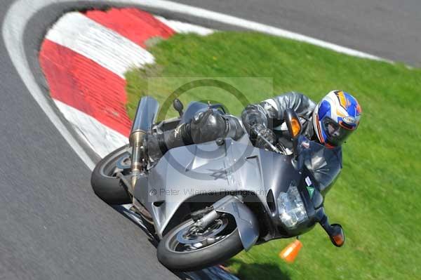 Motorcycle action photographs;Trackday digital images;cadwell;cadwell park photographs;event digital images;eventdigitalimages;hopp rider training;motor racing louth lincolnshire;peter wileman photography;trackday;trackday photos