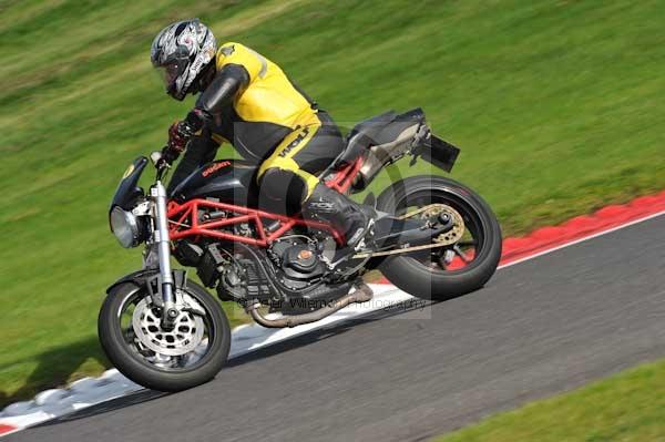 Motorcycle action photographs;Trackday digital images;cadwell;cadwell park photographs;event digital images;eventdigitalimages;hopp rider training;motor racing louth lincolnshire;peter wileman photography;trackday;trackday photos