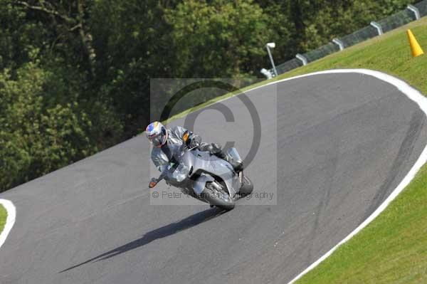 Motorcycle action photographs;Trackday digital images;cadwell;cadwell park photographs;event digital images;eventdigitalimages;hopp rider training;motor racing louth lincolnshire;peter wileman photography;trackday;trackday photos