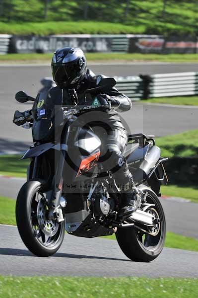 Motorcycle action photographs;Trackday digital images;cadwell;cadwell park photographs;event digital images;eventdigitalimages;hopp rider training;motor racing louth lincolnshire;peter wileman photography;trackday;trackday photos